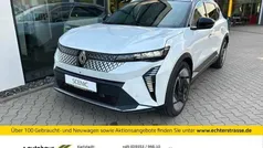Weiß Gebraucht 2025 Renault Scénic Iconic Van / Kleinbus | 46.750 € (Fairer Preis)