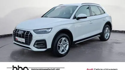 Weiß Gebraucht 2021 Audi Q5 Advanced Plus SUV | 33.990 € (Fairer Preis)