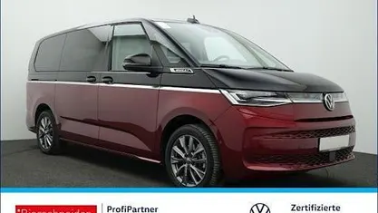 Schwarz Gebraucht 2023 VW Multivan Style Van | 51.950 € (Fairer Preis)