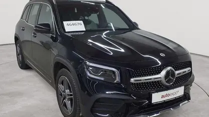 Kosmosschwarz metallic Gebraucht 2022 Mercedes GLB220 AMG line SUV | 36.990 € (Fairer Preis)