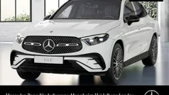 Polarweiß Gebraucht 2024 Mercedes GLC200 AMG SUV | 55.980 € (Fairer Preis)