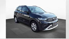 Deep black perleffekt Gebraucht 2024 VW T-Cross Life SUV | 23.440 € (Guter Preis)
