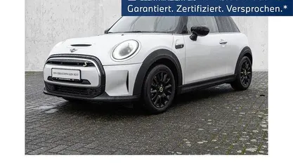 Weiß Gebraucht 2023 Mini Cooper SE Classic Kleinwagen | 18.980 € (Fairer Preis)
