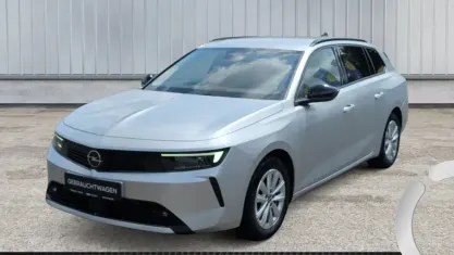 Gebraucht Opel Astra Edition 110 PS (80 kW) 2025 Weiß Kleinwagen