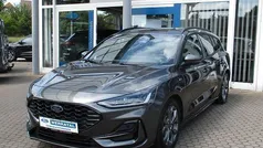 Gebraucht 2024 Ford Focus ST-Line Limousine | 29.450 € (Fairer Preis)
