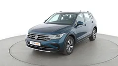 Blau Gebraucht 2022 VW Tiguan Elegance SUV | 30.590 € (Fairer Preis)
