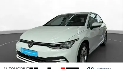 Gebraucht VW Golf VIII Life 110 PS (80 kW) 2022 Weiß Limousine
