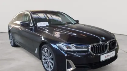 Gebraucht BMW 530 Luxury Line 286 PS (210 kW) 2021 Saphirschwarz metallic Limousine