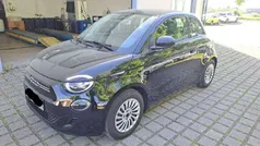 Schwarz Gebraucht 2023 Fiat 500e Limousine | 23.419 € (Fairer Preis)