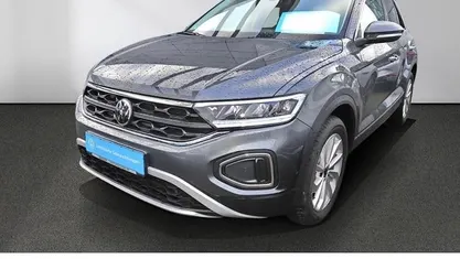Neu VW T-Roc Life 150 PS (110 kW) 2025 Indium grau SUV