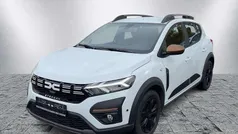 Weiß Gebraucht 2024 Dacia Sandero Extreme Kleinwagen | 16.480 € (Fairer Preis)