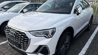 Gebraucht Audi Q3 Sportback S-Line 245 PS (180 kW) 2022 Weiß SUV