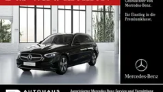 Obsidianschwarz Gebraucht 2023 Mercedes C200 Avantgarde Kombi | 30.990 € (Fairer Preis)