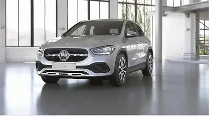 Iridiumsilber Gebraucht 2020 Mercedes GLA180 Advanced SUV | 26.980 € (Fairer Preis)