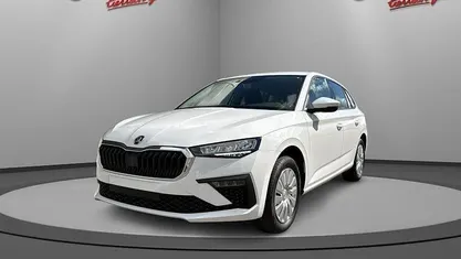 Candyweiss Neu 2025 Skoda Scala Selection Kleinwagen | 20.490 € (Fairer Preis)