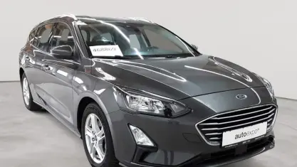 Używany Ford Focus Cool & Connect 120 KM (88 kW) 2022 Szary Kombi
