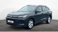Grau Gebraucht 2024 VW Tiguan SUV | 28.939 € (Superpreis)