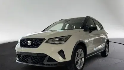 Gebraucht Seat Arona FR 110 PS (80 kW) 2023 Weiss SUV