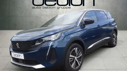Gebraucht Peugeot 5008 Allure 131 PS (96 kW) 2024 Metfa celebes blau SUV