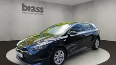 Zilinaschwarz met. Gebraucht 2025 Kia Ceed Vision Limousine | 23.980 € (Fairer Preis)