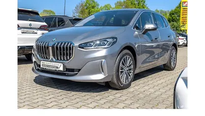 Usata BMW 218 Active Tourer Luxury Line 136 CV (100 kW) 2023 Grigio Monovolume