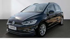 Deep black perleffekt Gebraucht 2020 VW Golf Sportsvan Highline Van / Kleinbus | 17.480 € (Fairer Preis)