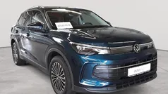 Nightshade blue metallic Gebraucht 2024 VW Tiguan IQ Drive SUV | 36.990 € (Superpreis)