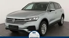 Oyster silver metallic Neu 2025 VW Touareg SUV | 57.995 € (Superpreis)