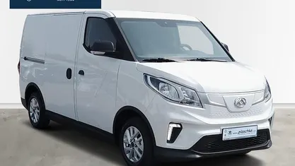 Used Maxus eDeliver 3 117 kW (160 HP) 2023 White Van