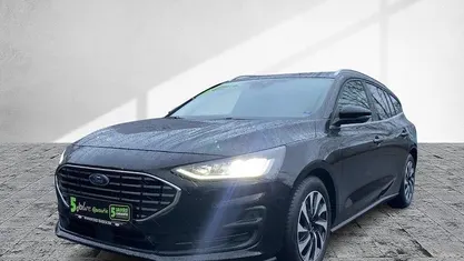 Schwarz Gebraucht 2025 Ford Focus Titanium Kombi | 23.780 € (Superpreis)