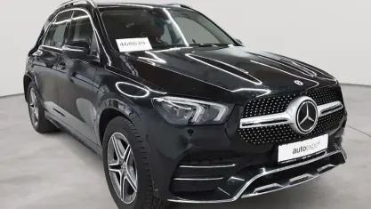 Gebraucht Mercedes GLE300 AMG line 290 PS (213 kW) 2023 Smaragdgrün metallic SUV