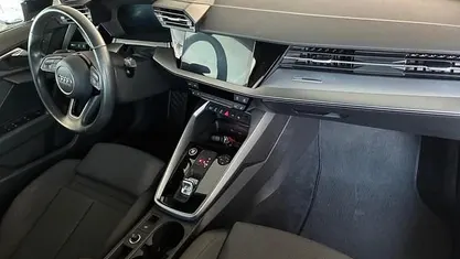 Gebraucht Audi A3 S-Line 150 PS (110 kW) 2021 Blau Limousine