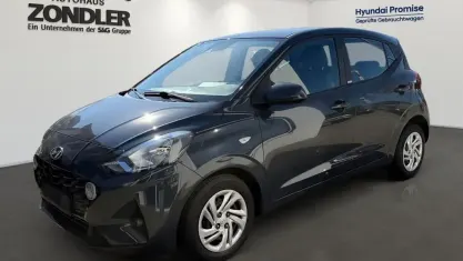 Gebraucht Hyundai i10 Select 67 PS (49 kW) 2021 Met (grau Kleinwagen