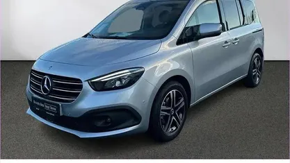 Gebraucht Mercedes T180 Progressive 116 PS (85 kW) 2025 Van / Kleinbus