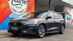 Obsidianschwarz Gebraucht 2024 Ford Focus ST-Line X Kombi | 26.990 € (Fairer Preis)