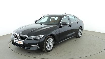 Używany BMW 330e Luxury Line 252 KM (185 kW) 2020 Czarny Sedan/Limuzyna