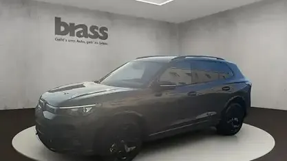 Neu VW Tiguan 150 PS (110 kW) 2026 Delfingrau metallic SUV