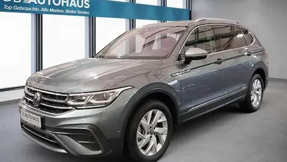 Gebraucht 2023 VW Tiguan Allspace Life SUV | 35.290 € (Superpreis)