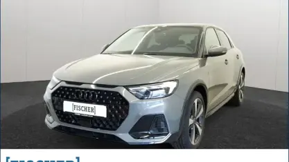 Neu Audi A1 S-Line 116 PS (85 kW) 2026 Grau SUV