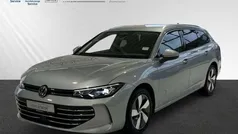 Silber Gebraucht 2024 VW Passat Business Kombi | 33.499 € (Fairer Preis)