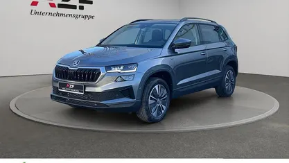 Gebraucht 2025 Skoda Karoq Tour SUV | 37.990 € (Fairer Preis)