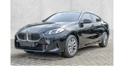 Neu BMW 216 122 PS (89 kW) 2026 Schwarz uni Coupé