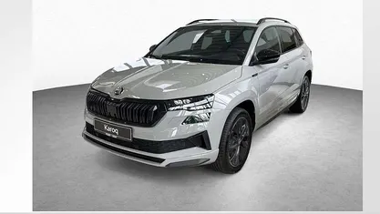 Grau Gebraucht 2025 Skoda Karoq SportLine SUV | 35.960 € (Fairer Preis)