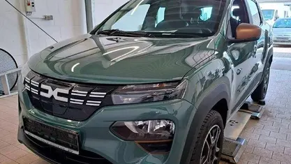 Gebraucht 2023 Dacia Spring Extreme Kleinwagen | 12.498 € (Fairer Preis)