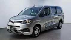 Silber atomic metallic Gebraucht 2025 Toyota Proace Verso City Kombi | 29.580 € (Fairer Preis)