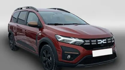 Second-hand Dacia Jogger Extreme 141 CP (103 kW) 2025 Monovolum