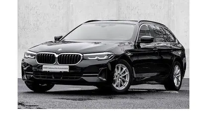 Gebraucht BMW 520 Sport Line 190 PS (139 kW) 2022 Kombi