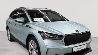 Arcticsilber metallic Gebraucht 2022 Skoda Enyaq iV SUV | 22.490 € (Guter Preis)