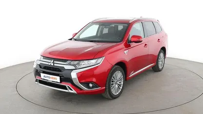 Rot Gebraucht 2019 Mitsubishi Outlander SUV | 17.680 € (Guter Preis)