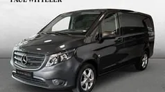 Graphitgrau dunkel Gebraucht 2021 Mercedes Vito Van / Kleinbus | 28.548 € (Fairer Preis)